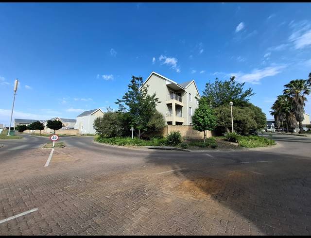 1 BEDROOM FLAT FOR SALE IN RIVERSPRAY LIFESTYLE ESTATE